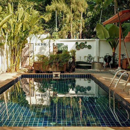 קאמאלה ביץ' Beachfront Pool Villa מראה חיצוני תמונה