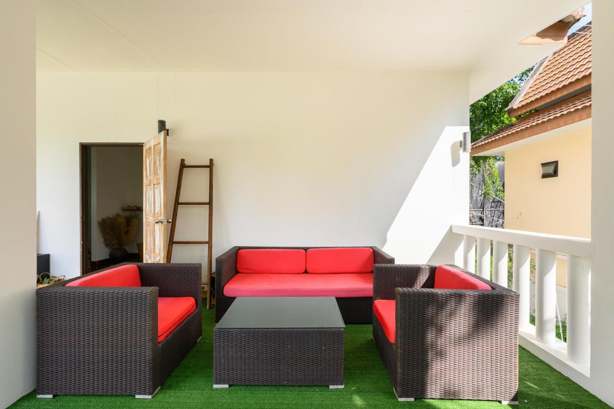 קאמאלה ביץ' Beachfront Pool Villa מראה חיצוני תמונה