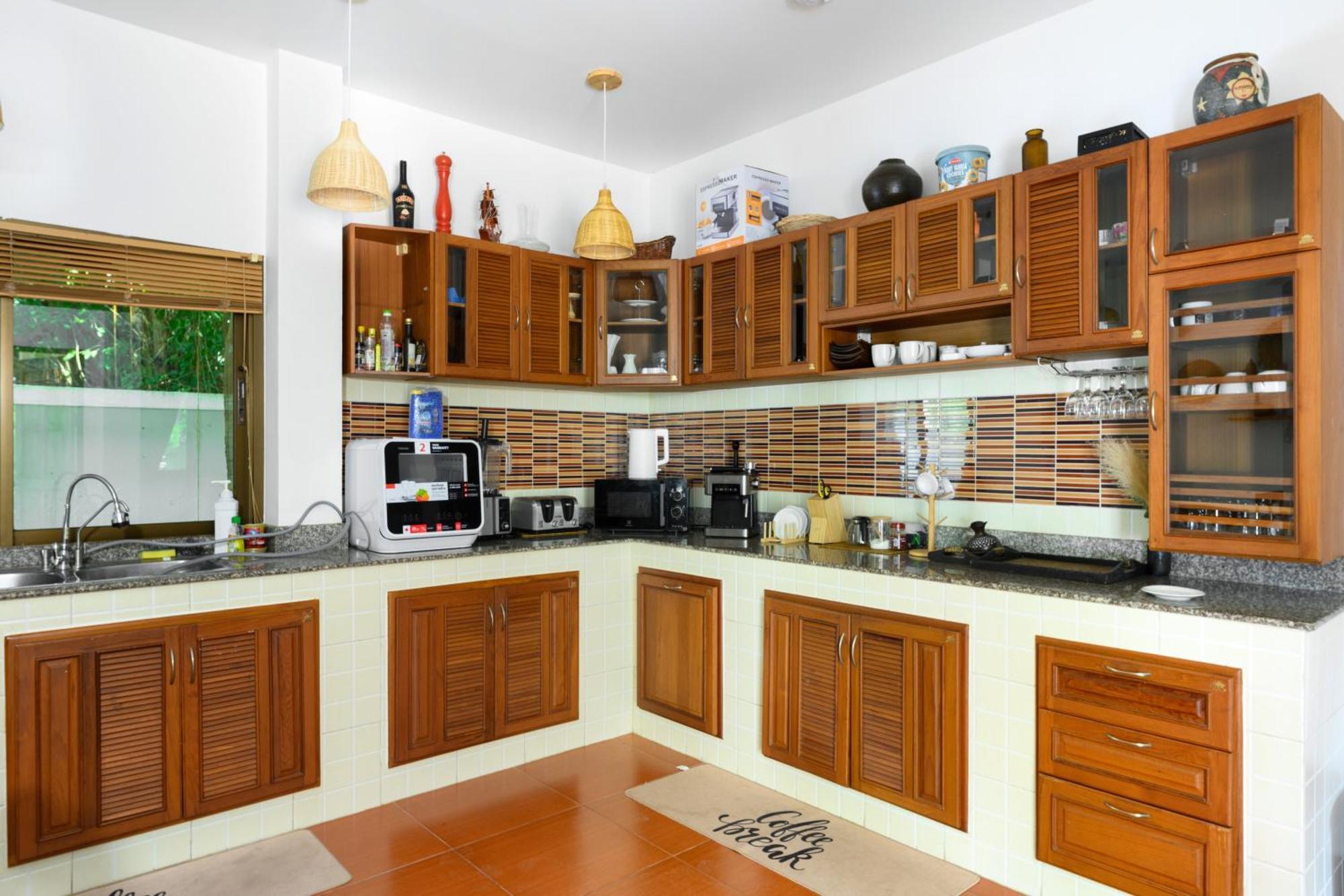קאמאלה ביץ' Beachfront Pool Villa מראה חיצוני תמונה