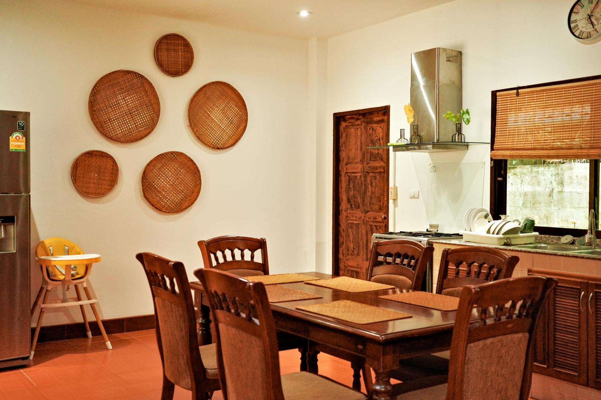קאמאלה ביץ' Beachfront Pool Villa מראה חיצוני תמונה