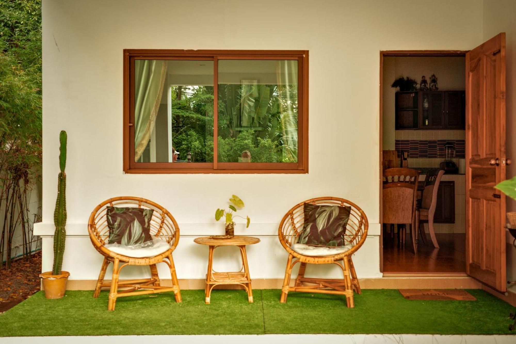 קאמאלה ביץ' Beachfront Pool Villa מראה חיצוני תמונה
