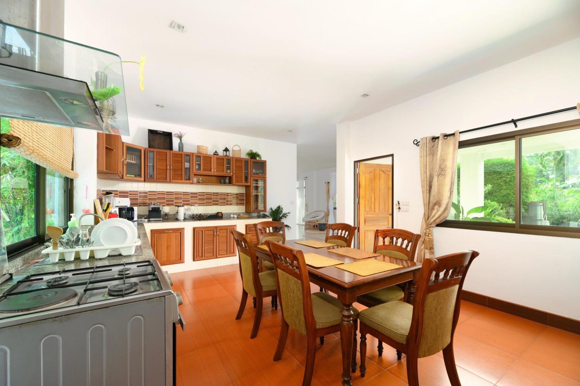 קאמאלה ביץ' Beachfront Pool Villa מראה חיצוני תמונה